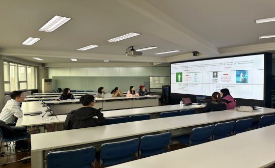 26.康健工业集团康健居家效劳事业部举行“华为数字人”学习交流会_副本.jpg